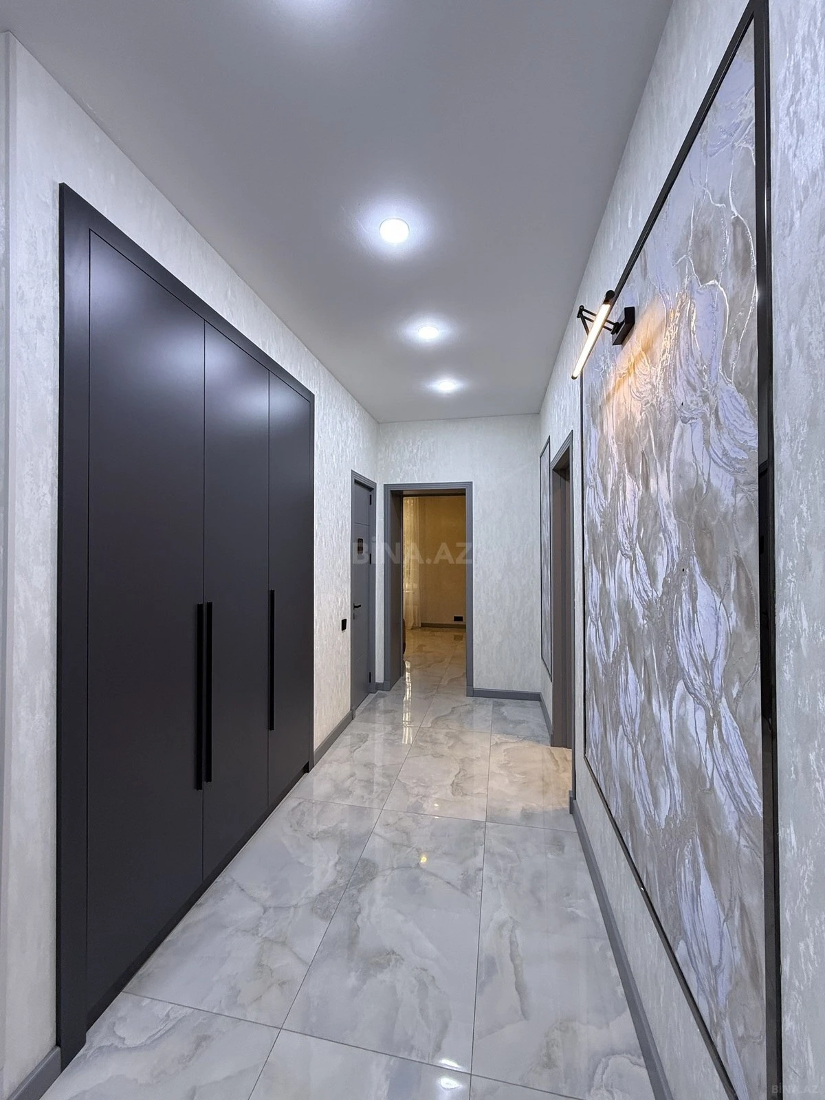 Kirayə verilir 3 otaqlı mənzil 120 m²
