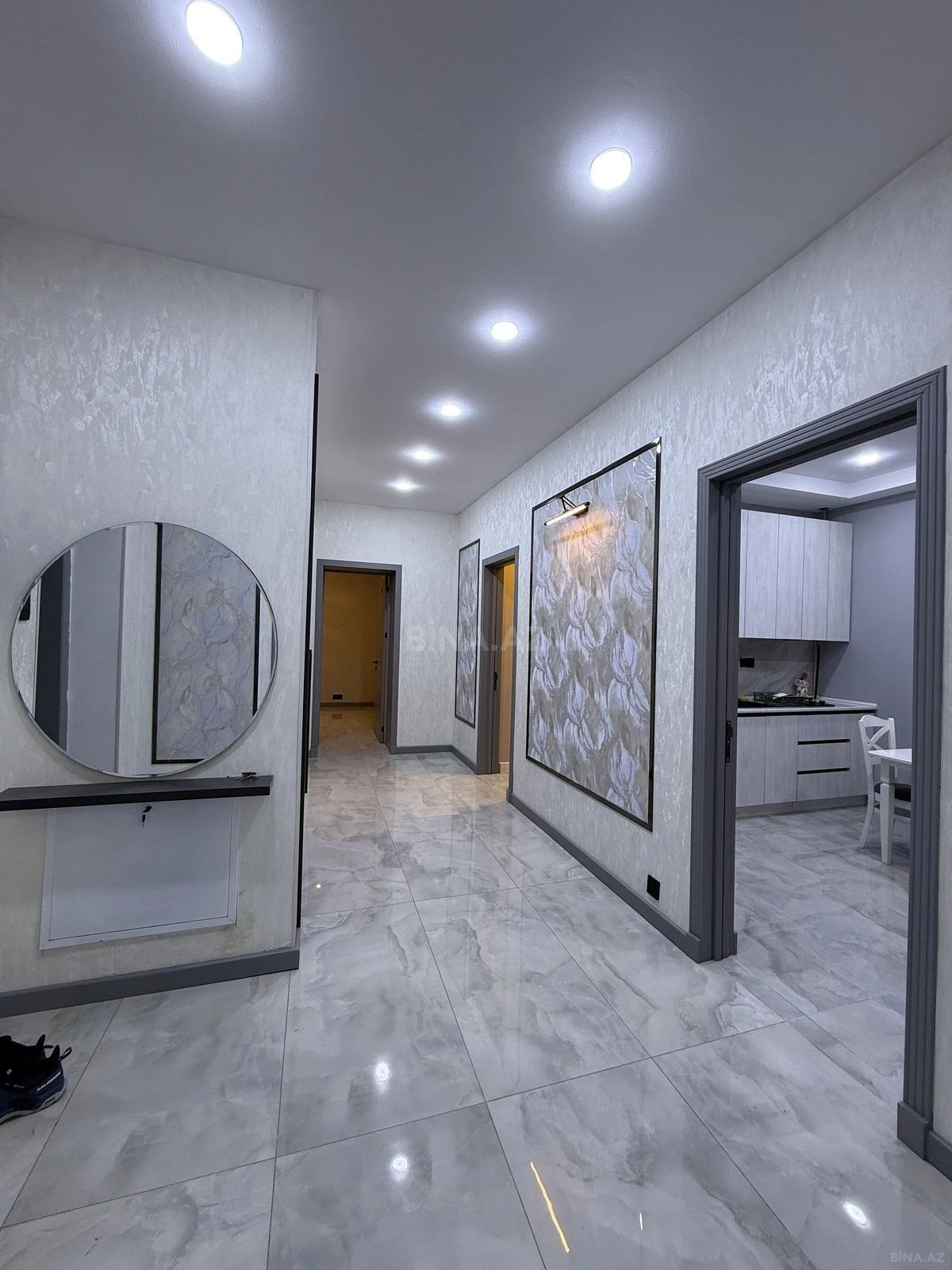 Kirayə verilir 3 otaqlı mənzil 120 m²