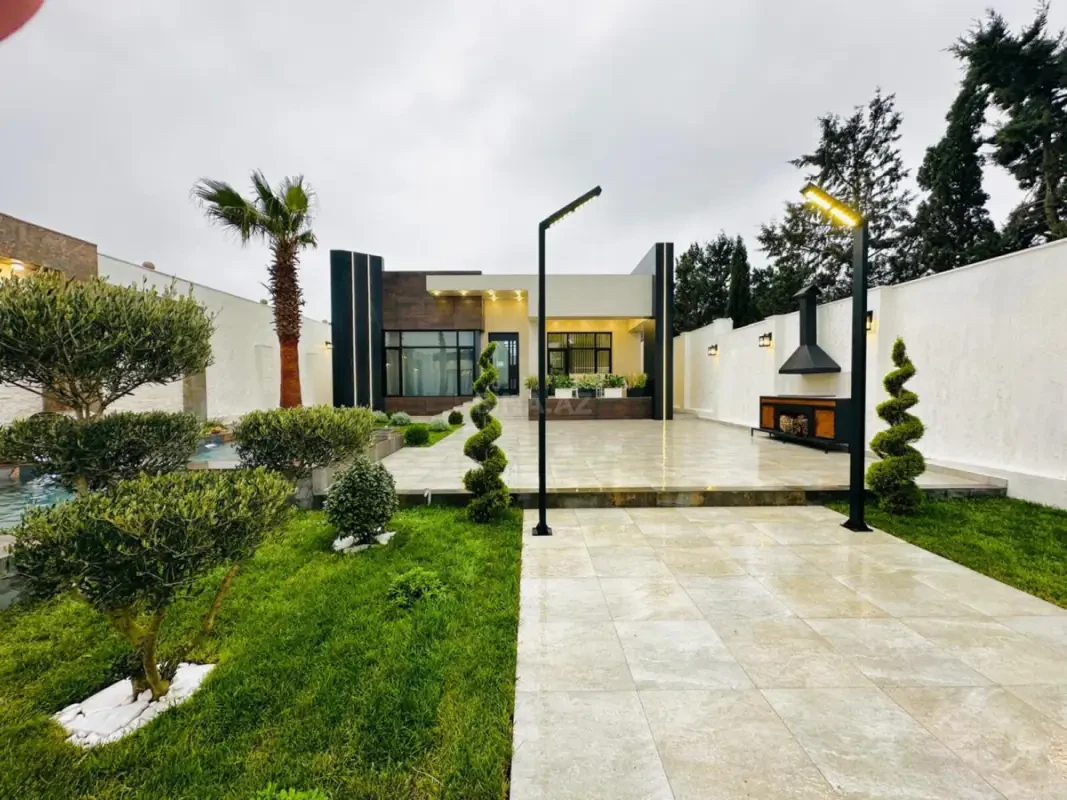 Satılır 5 otaqlı həyət evi 230 m²