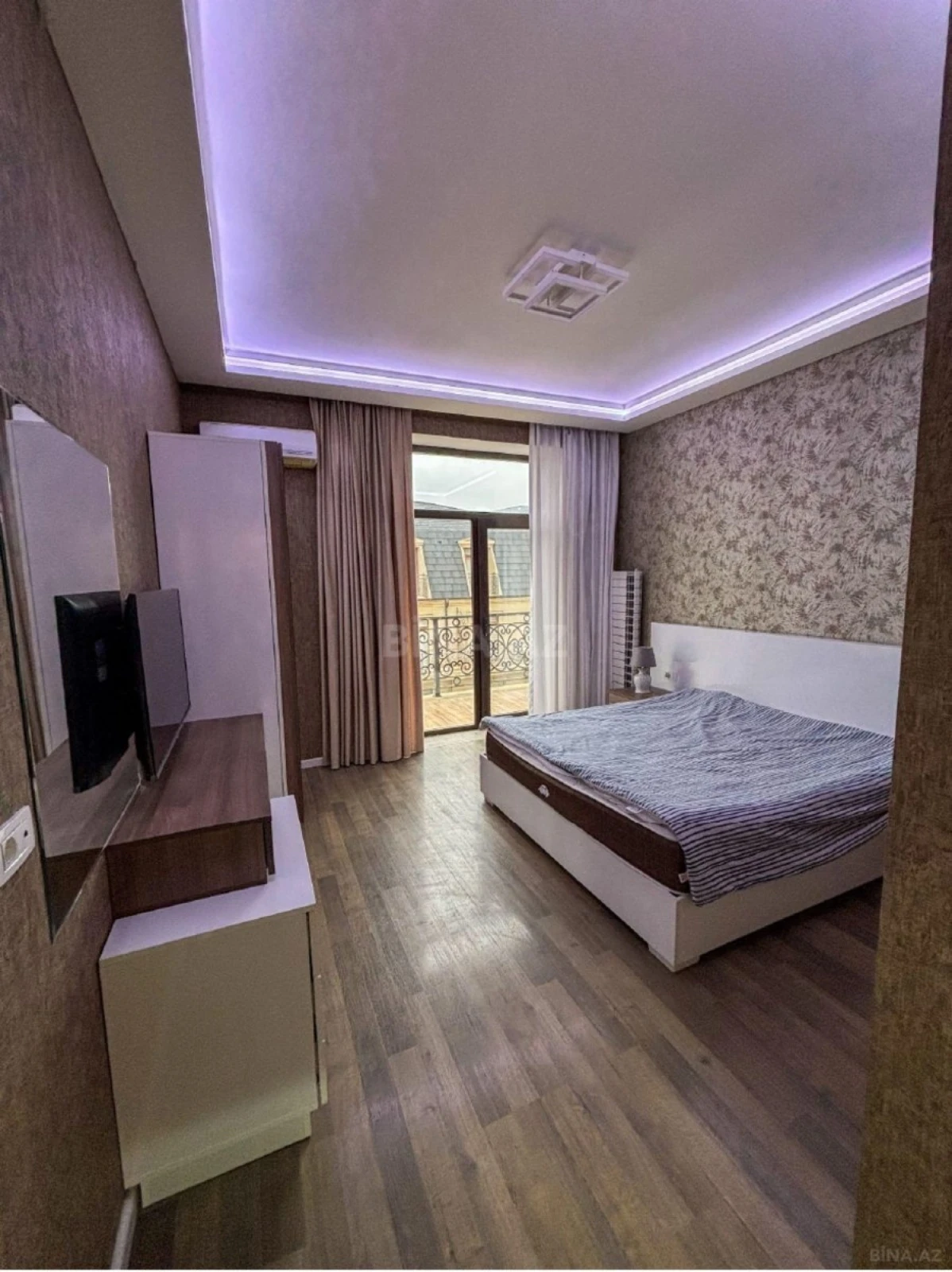 Kirayə verilir 2 otaqlı mənzil 65 m²