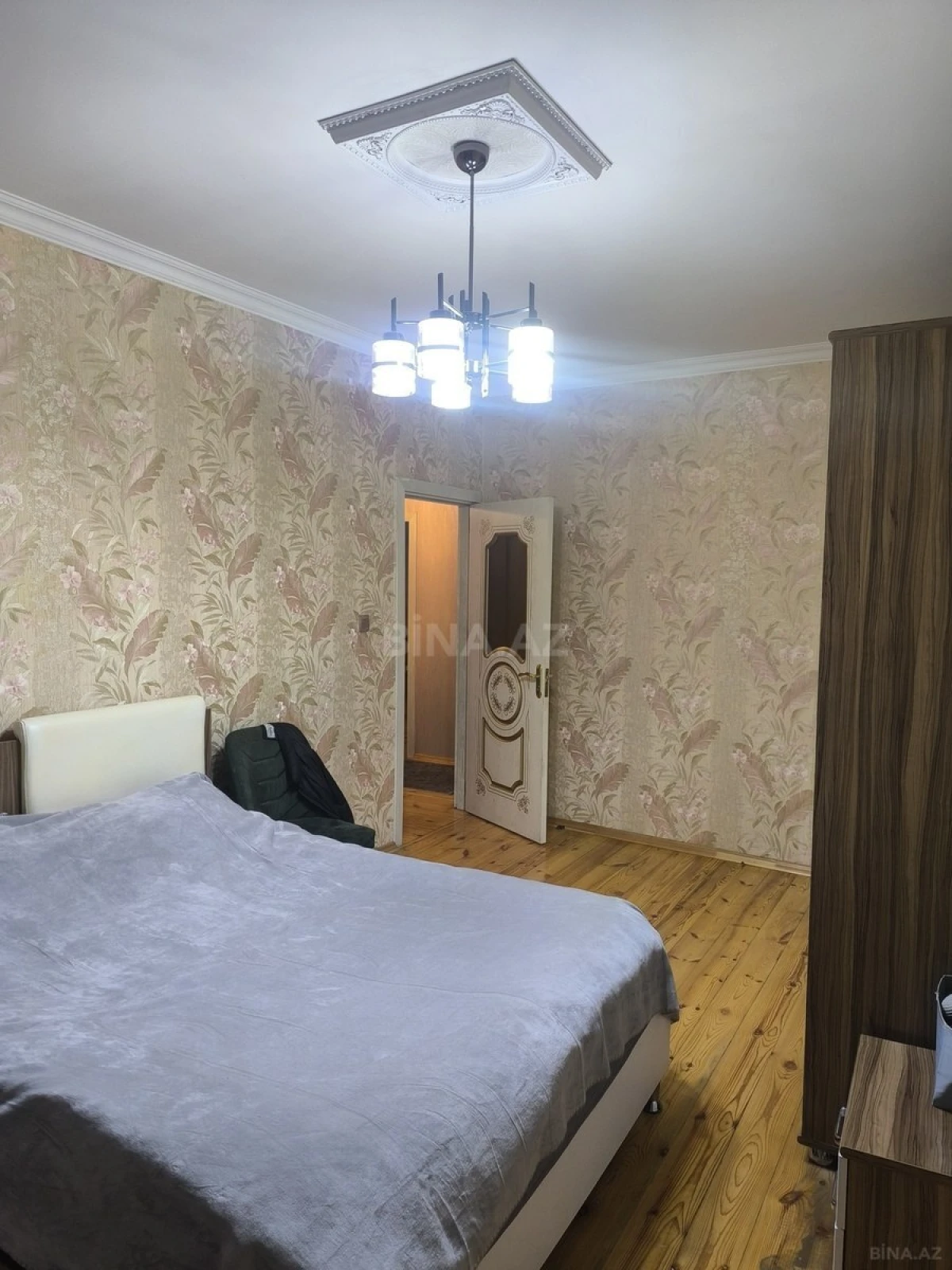 Satılır 3 otaqlı mənzil 78 m²
