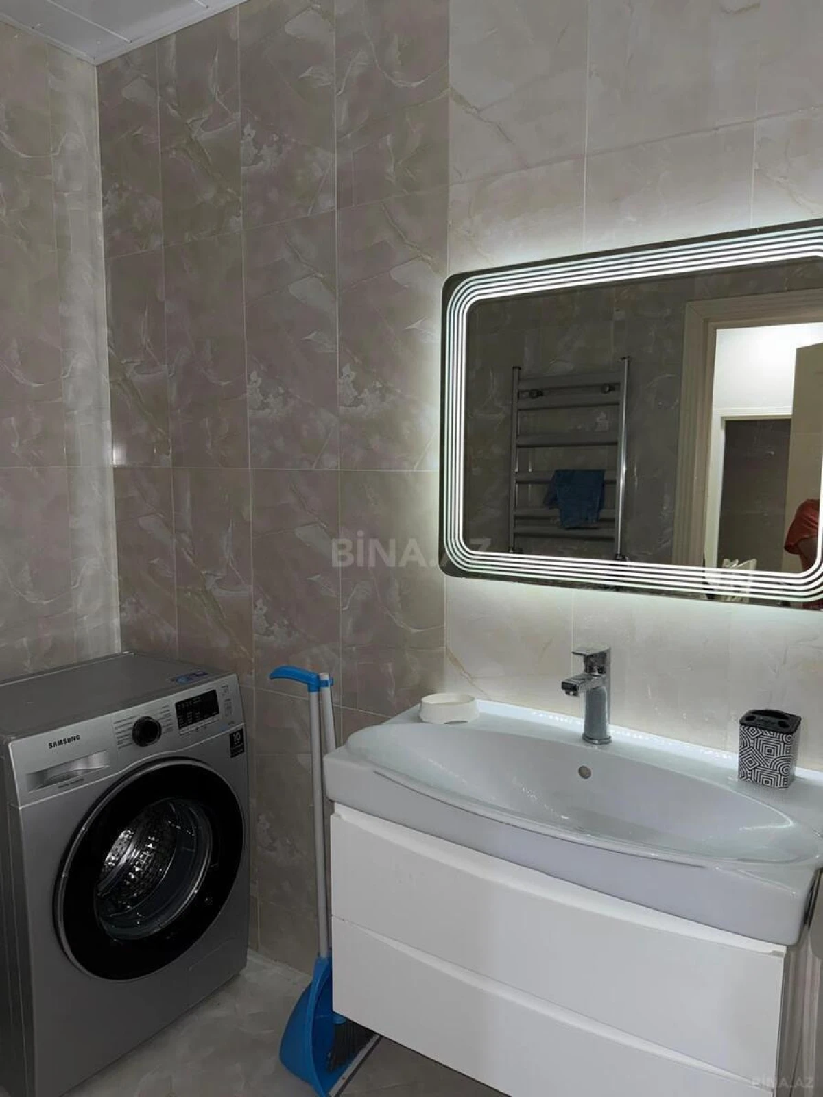 Kirayə verilir 3 otaqlı mənzil 92 m²