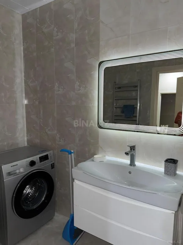 Kirayə verilir 3 otaqlı mənzil 92 m²