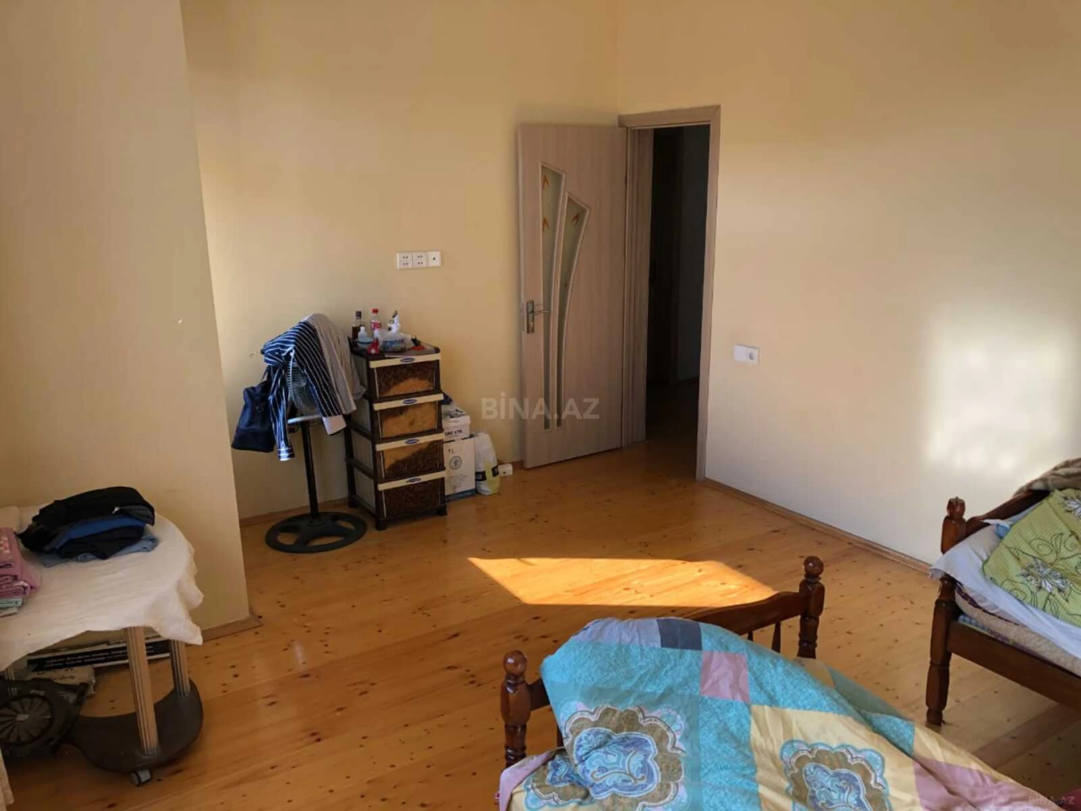 Satılır 7 otaqlı həyət evi 360 m²