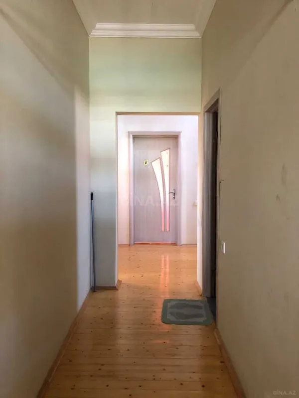 Satılır 7 otaqlı həyət evi 360 m²