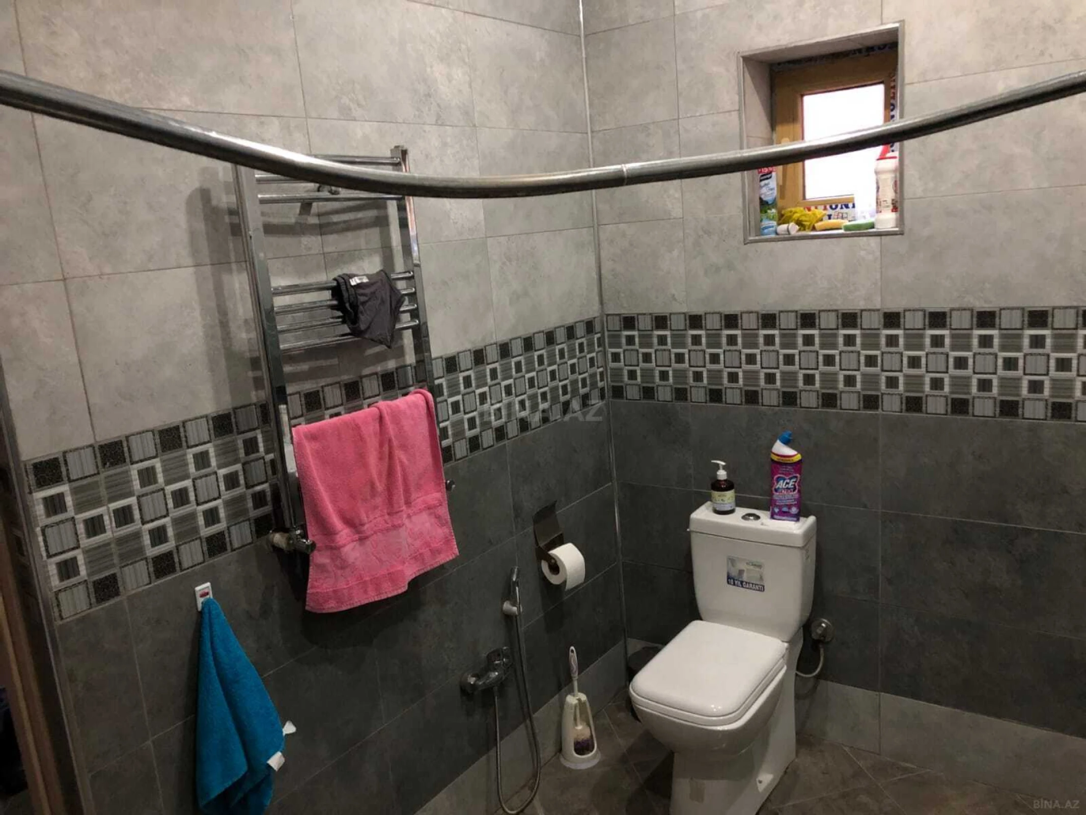 Satılır 7 otaqlı həyət evi 360 m²