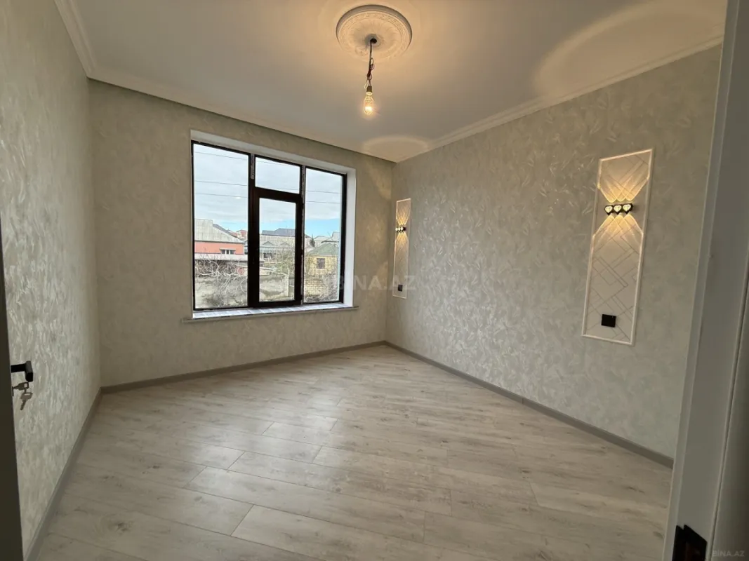 Satılır 4 otaqlı həyət evi 150 m²
