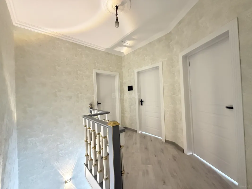Satılır 4 otaqlı həyət evi 150 m²