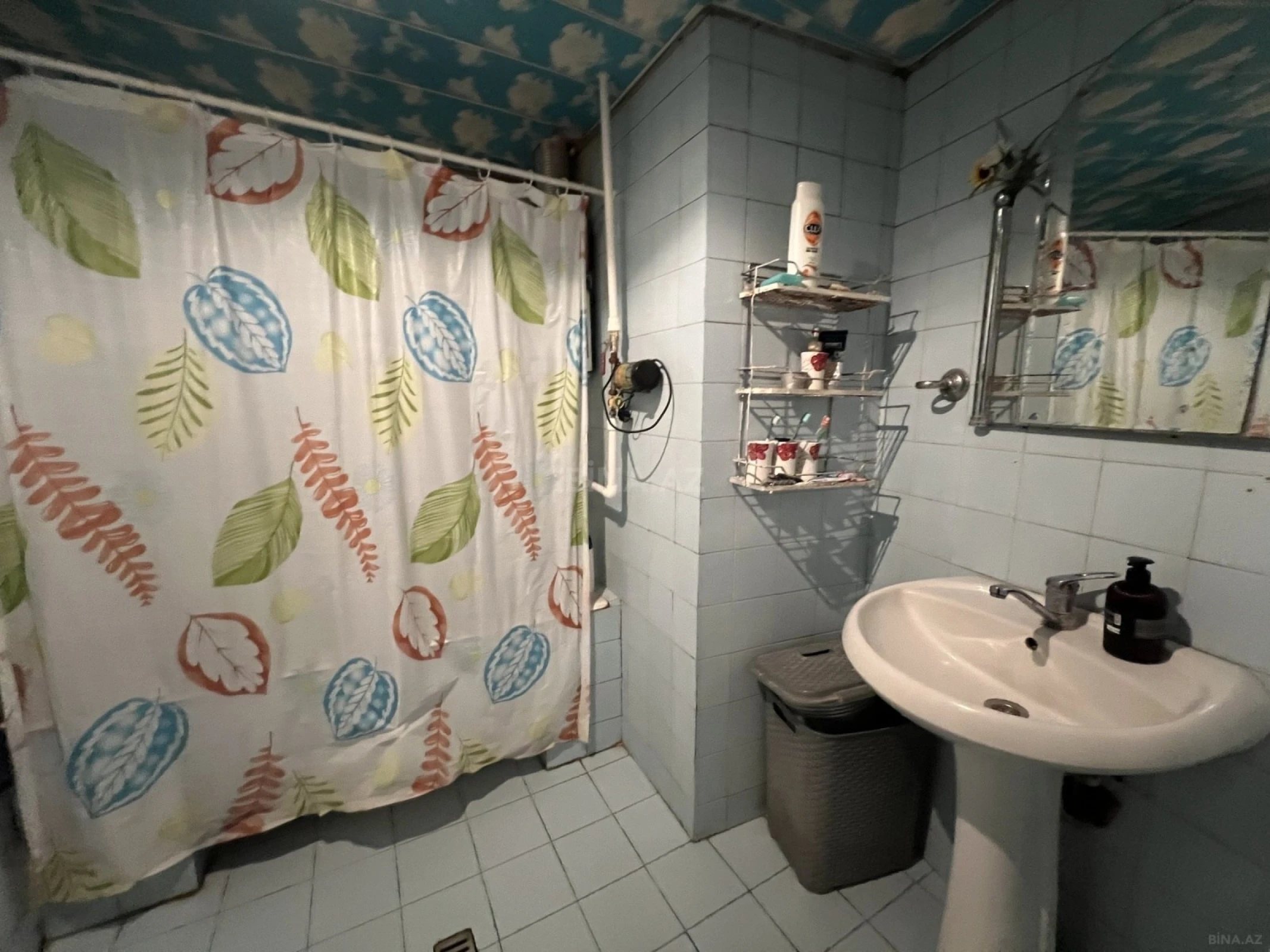 Satılır 4 otaqlı mənzil 110 m²