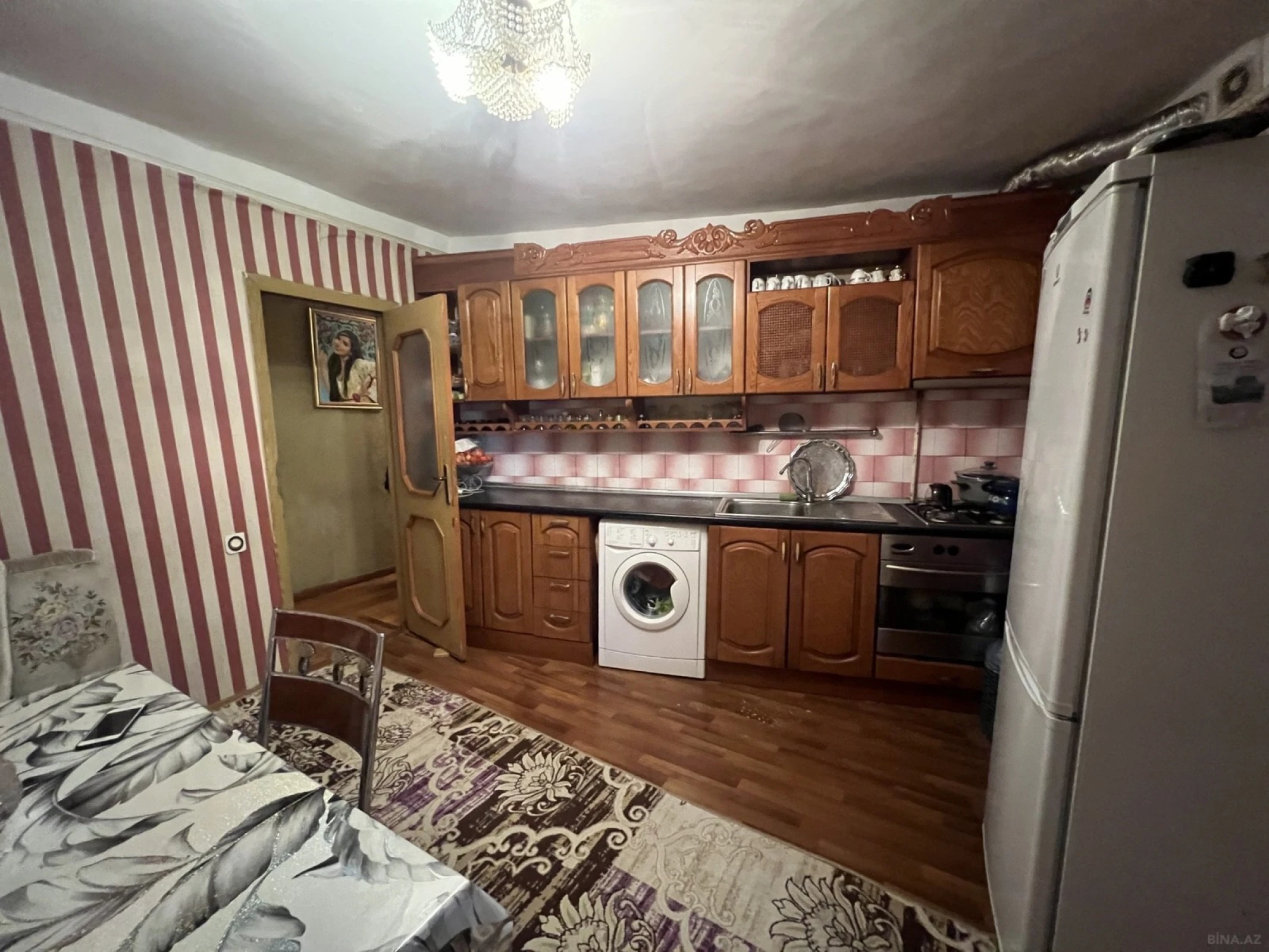 Satılır 4 otaqlı mənzil 110 m²