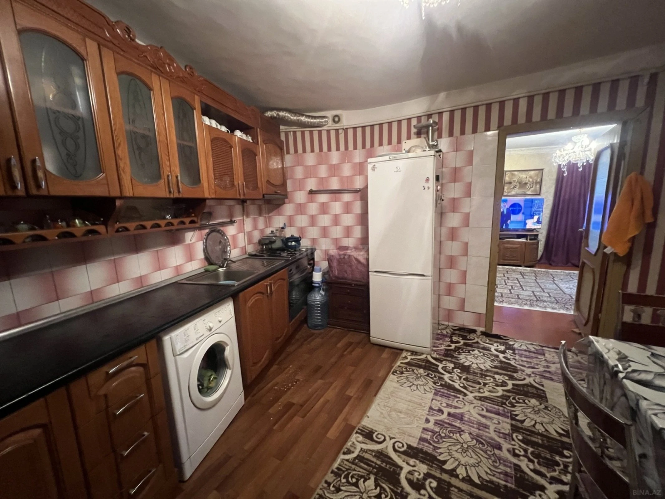 Satılır 4 otaqlı mənzil 110 m²