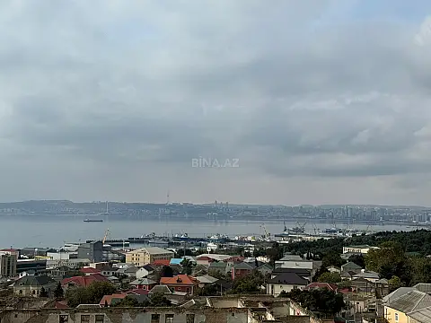 Satılır 2 otaqlı mənzil 88 m²