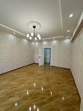 Satılır 3 otaqlı mənzil 84 m²