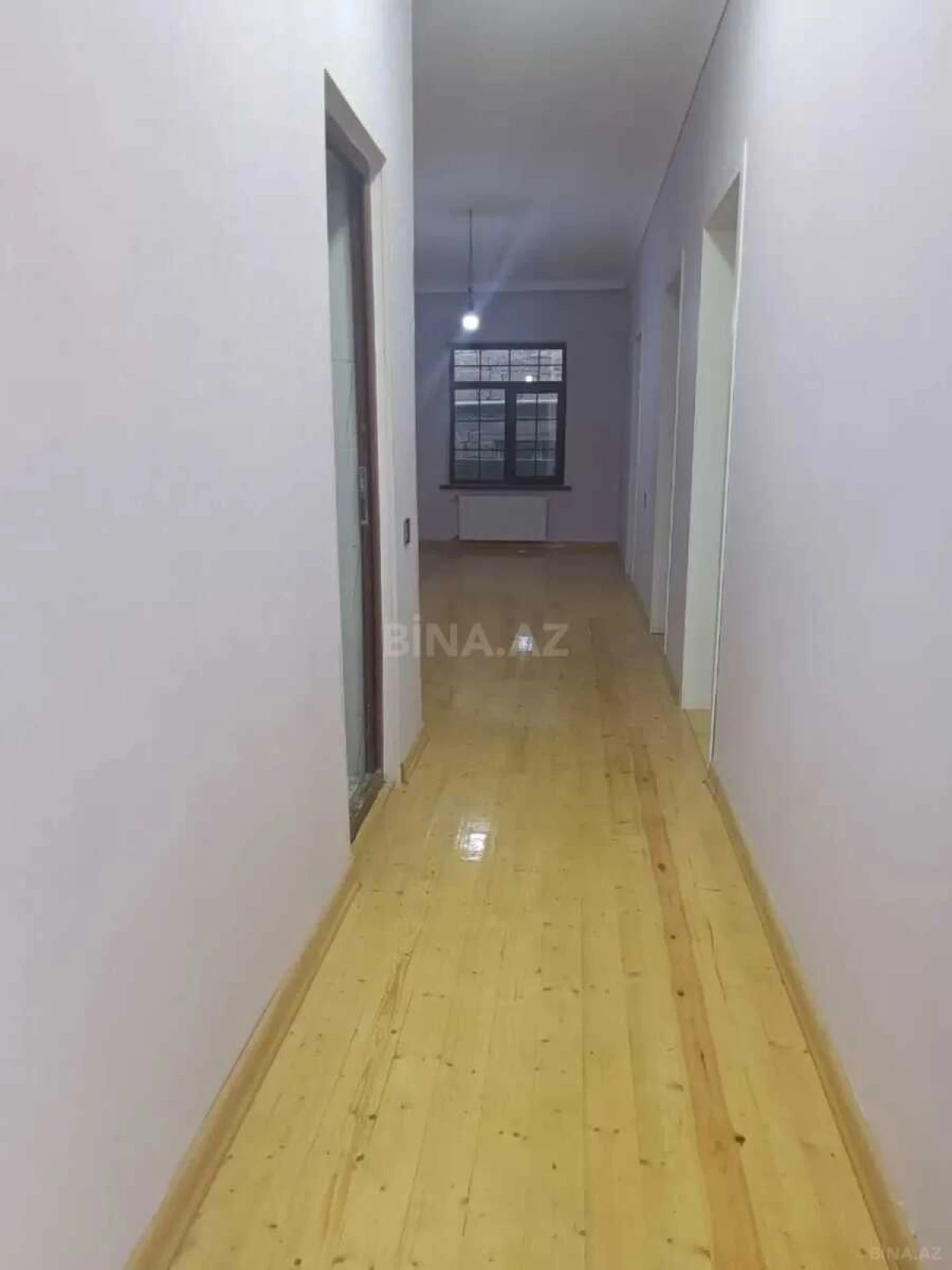Satılır 6 otaqlı həyət evi 200 m²