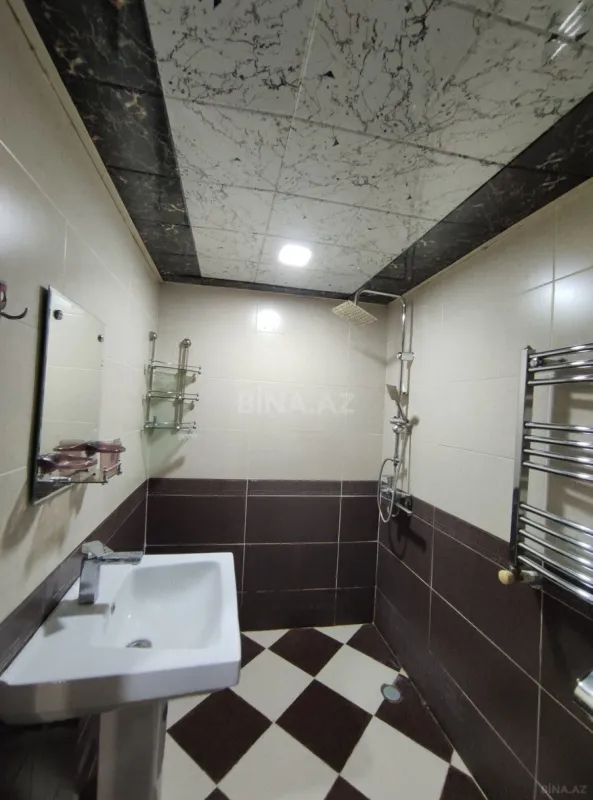 Kirayə verilir 2 otaqlı mənzil 60 m²