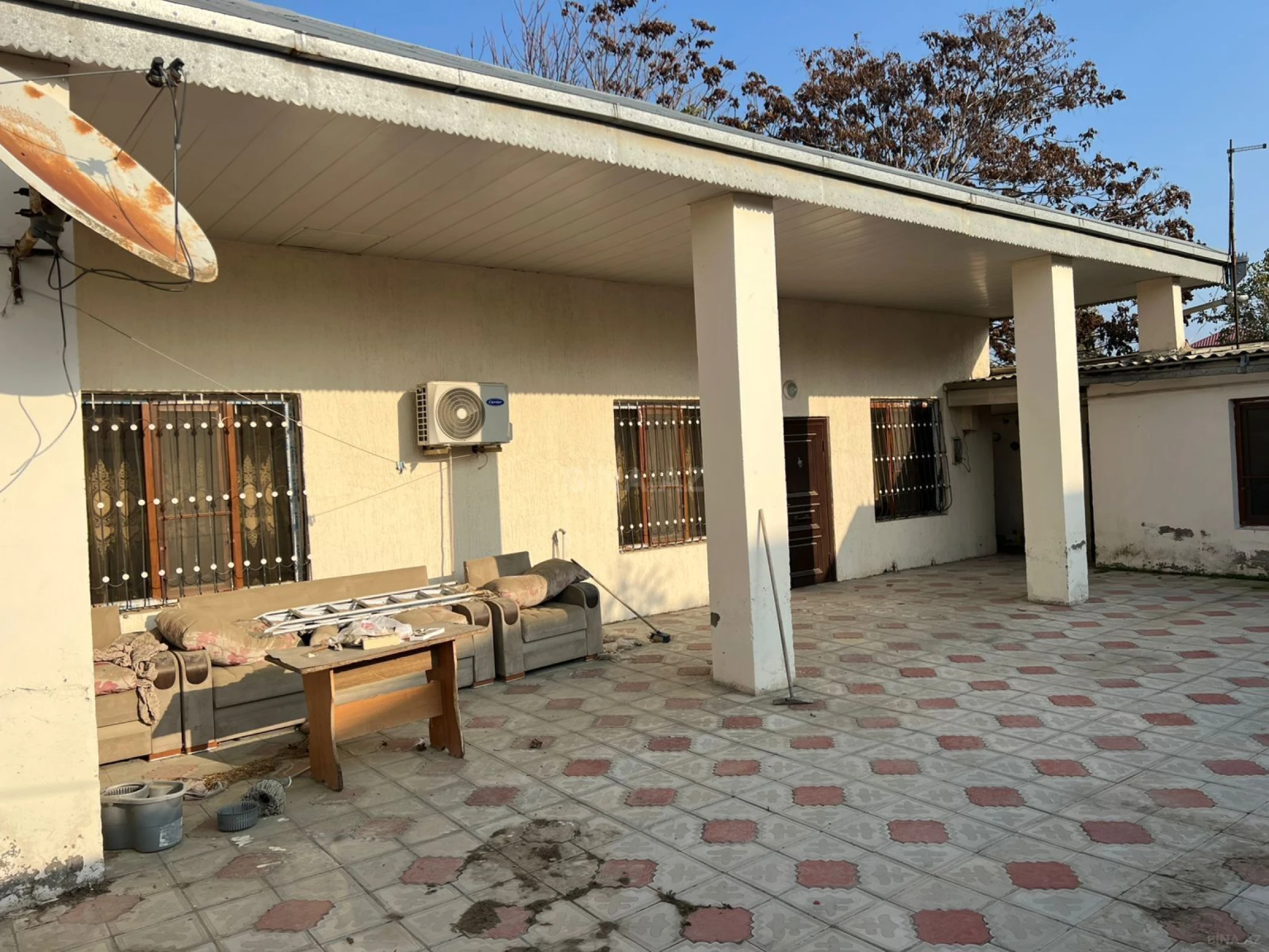 Satılır 3 otaqlı həyət evi 150 m²
