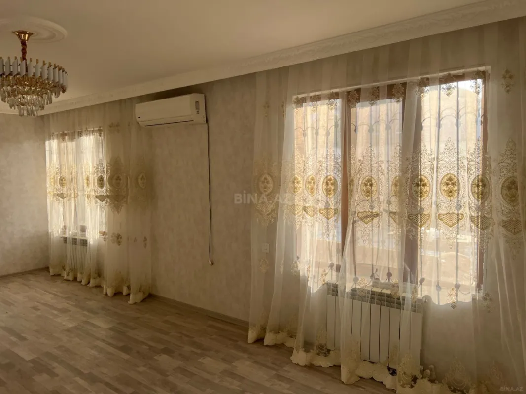 Satılır 3 otaqlı həyət evi 150 m²