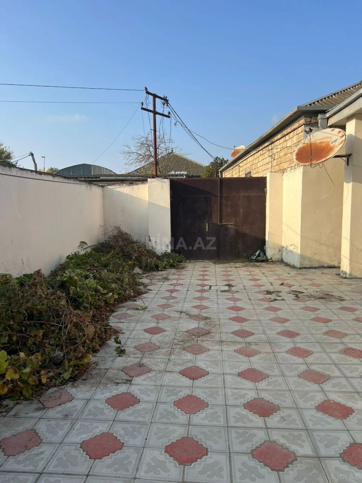 Satılır 3 otaqlı həyət evi 150 m²