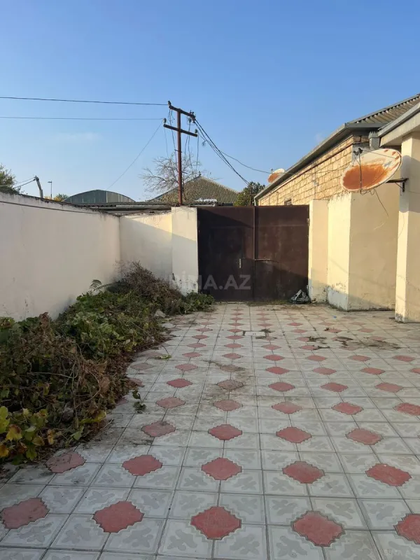 Satılır 3 otaqlı həyət evi 150 m²