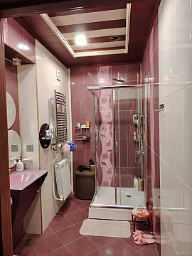 Satılır 4 otaqlı mənzil 223 m²