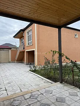 Satılır 4 otaqlı həyət evi 145 m²