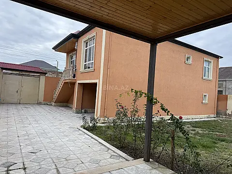 Satılır 4 otaqlı həyət evi 145 m²