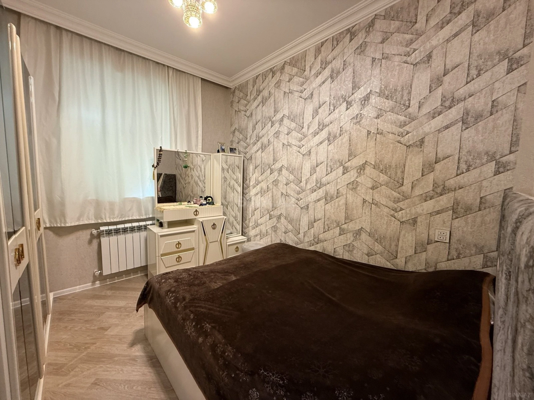 Satılır 4 otaqlı həyət evi 145 m²