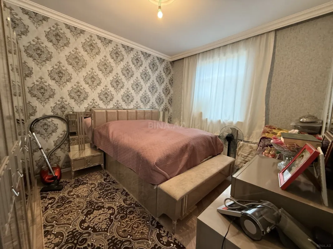 Satılır 4 otaqlı həyət evi 145 m²