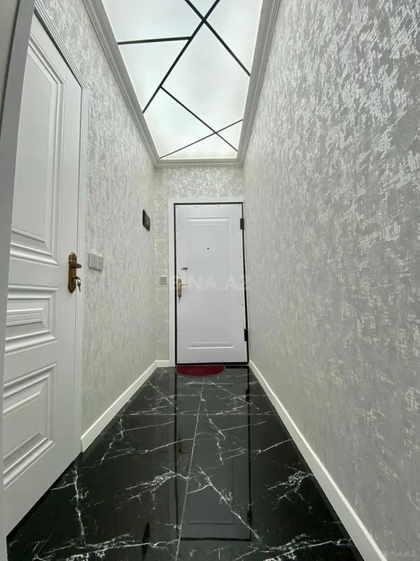 Satılır 2 otaqlı mənzil 55 m²