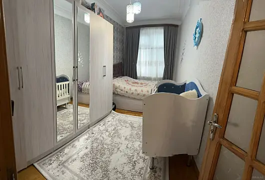 Satılır 2 otaqlı mənzil 55 m²