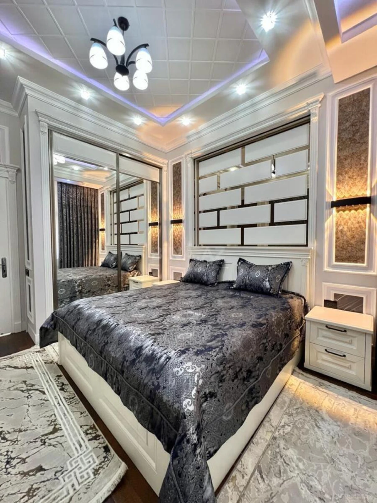 Kirayə verilir 2 otaqlı mənzil 65 m²