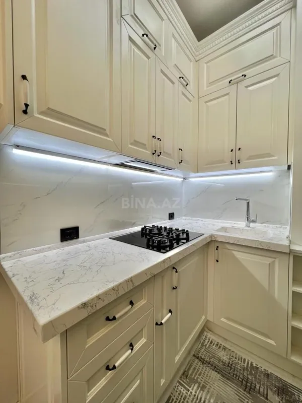 Kirayə verilir 2 otaqlı mənzil 65 m²