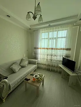 Satılır 2 otaqlı mənzil 45 m²