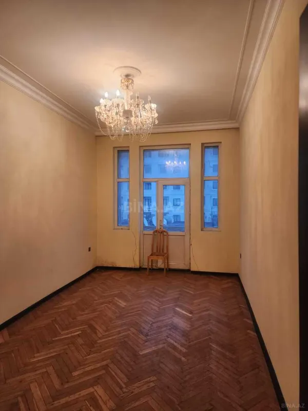 Satılır 3 otaqlı mənzil 90 m²