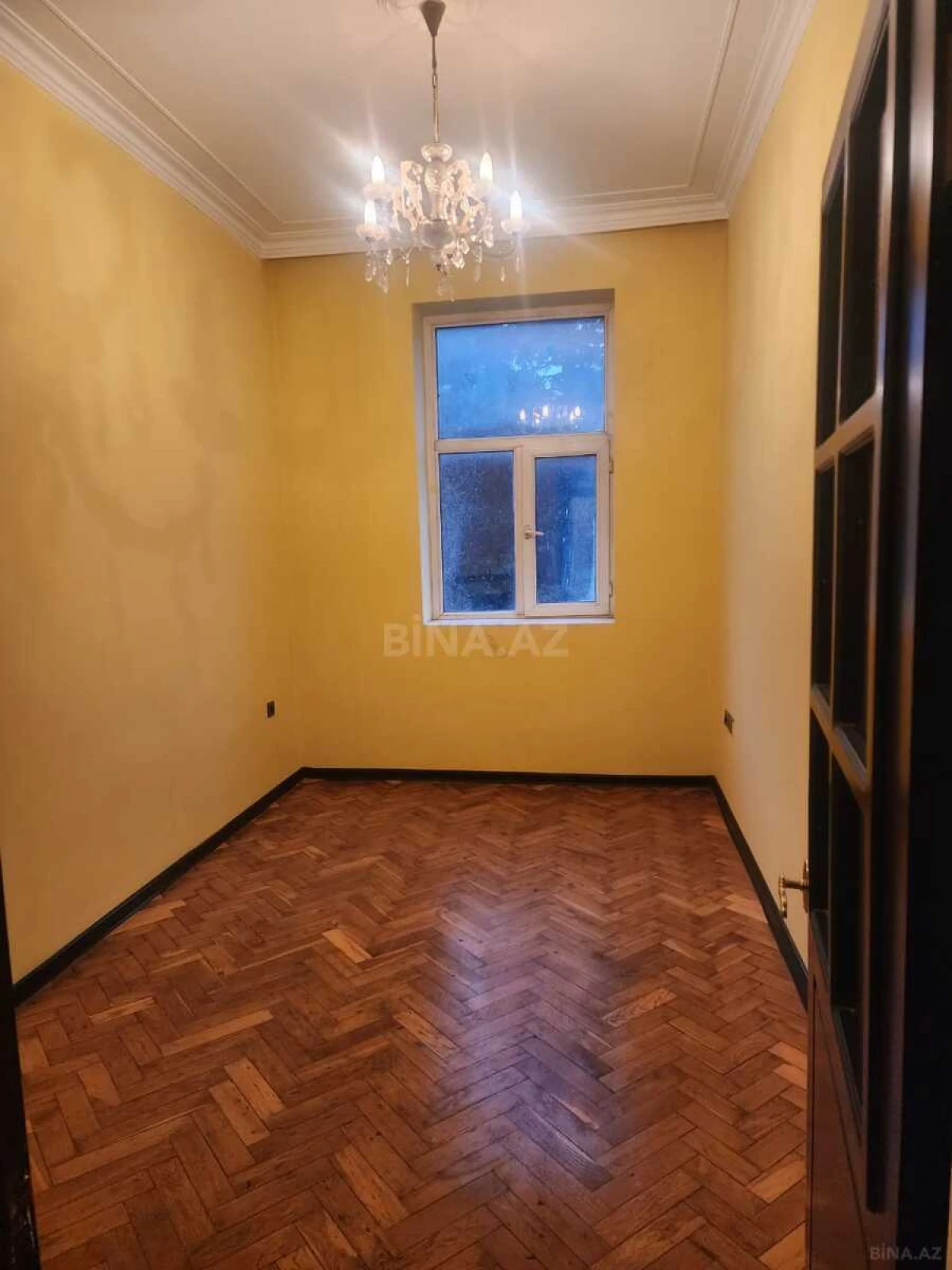 Satılır 3 otaqlı mənzil 90 m²
