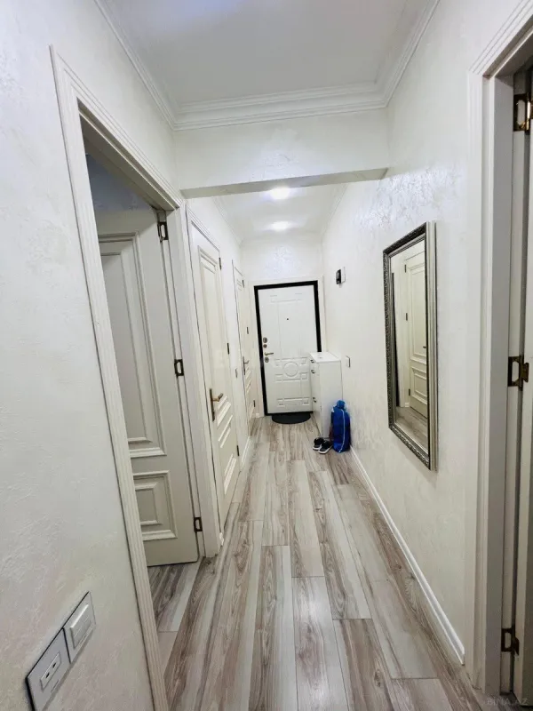 Satılır 2 otaqlı mənzil 58 m²