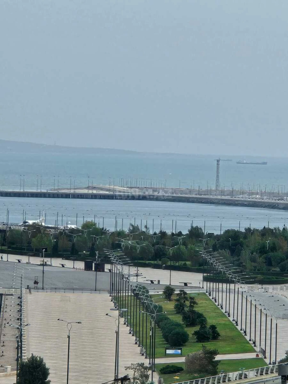 Satılır 2 otaqlı mənzil 99.3 m²