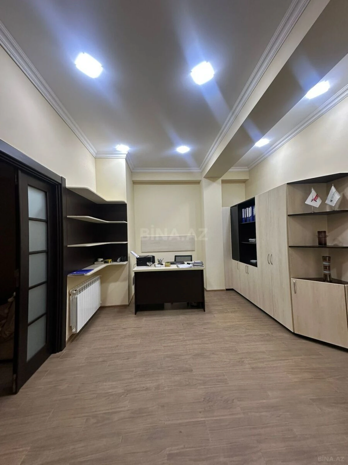 Satılır 2 otaqlı mənzil 95 m²