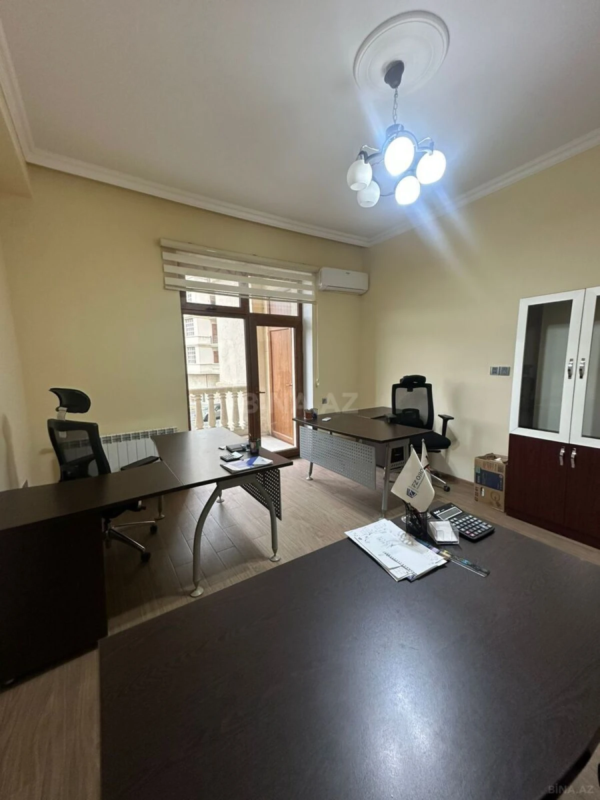 Satılır 2 otaqlı mənzil 95 m²
