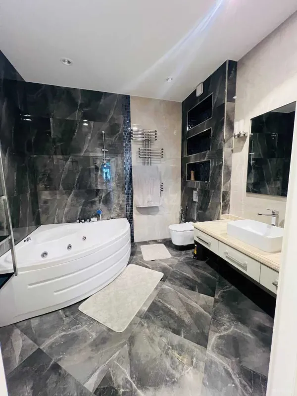 Kirayə verilir 3 otaqlı mənzil 178 m²