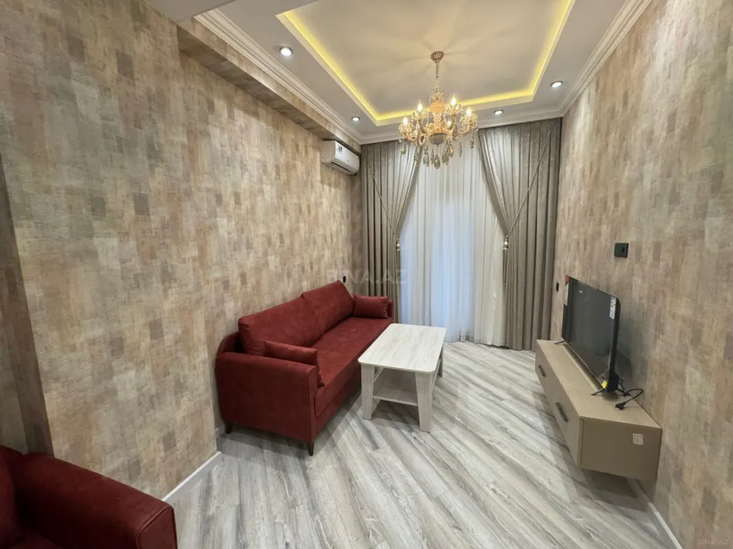 Kirayə verilir 2 otaqlı mənzil 65 m²