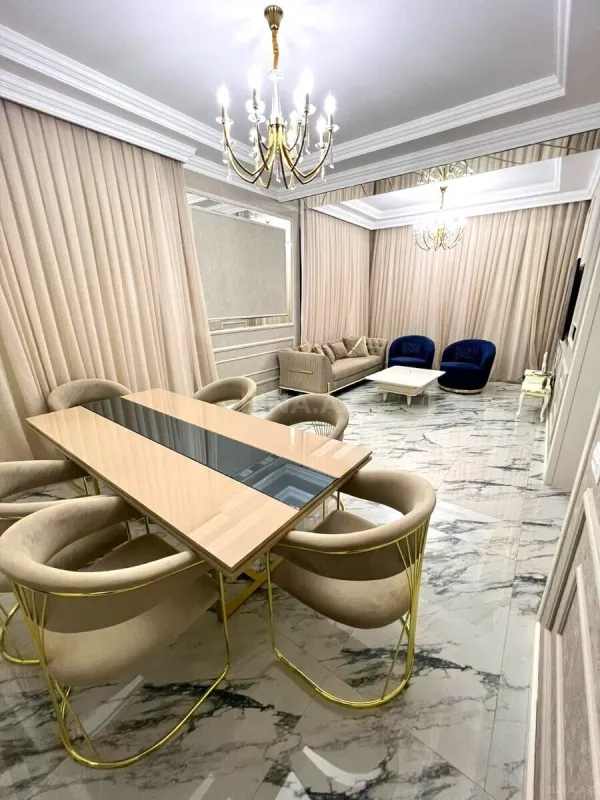 Satılır 6 otaqlı həyət evi 420 m²