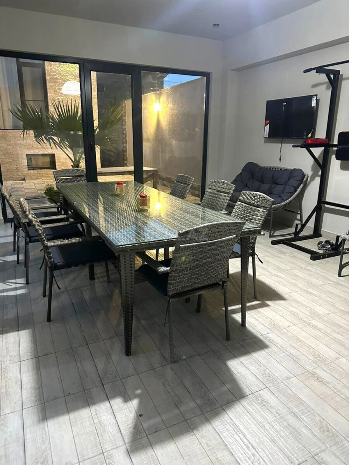 Satılır 6 otaqlı həyət evi 420 m²