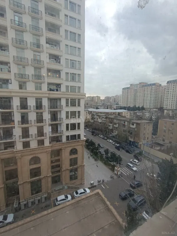 Satılır 3 otaqlı mənzil 72 m²