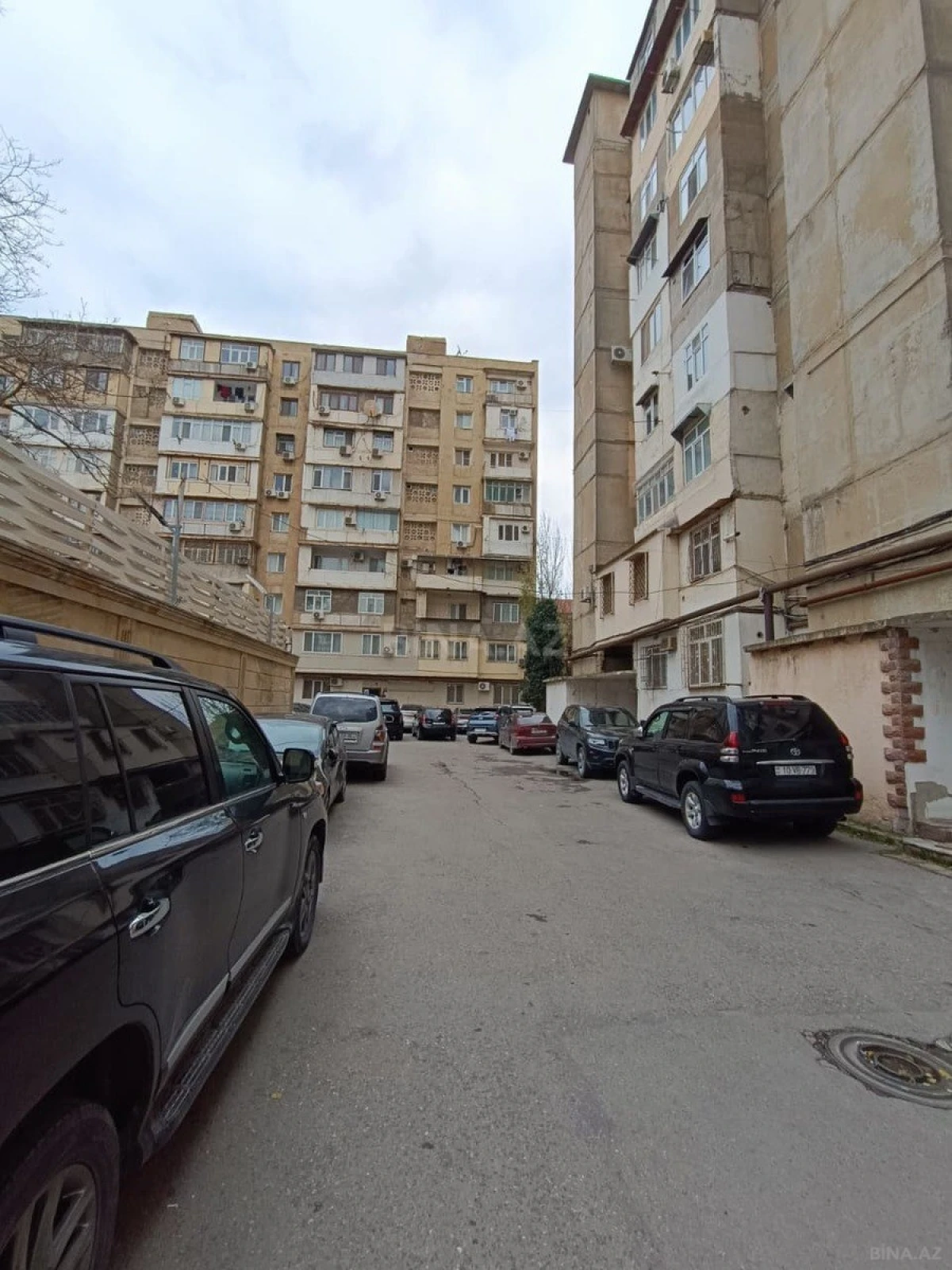 Satılır 3 otaqlı mənzil 72 m²