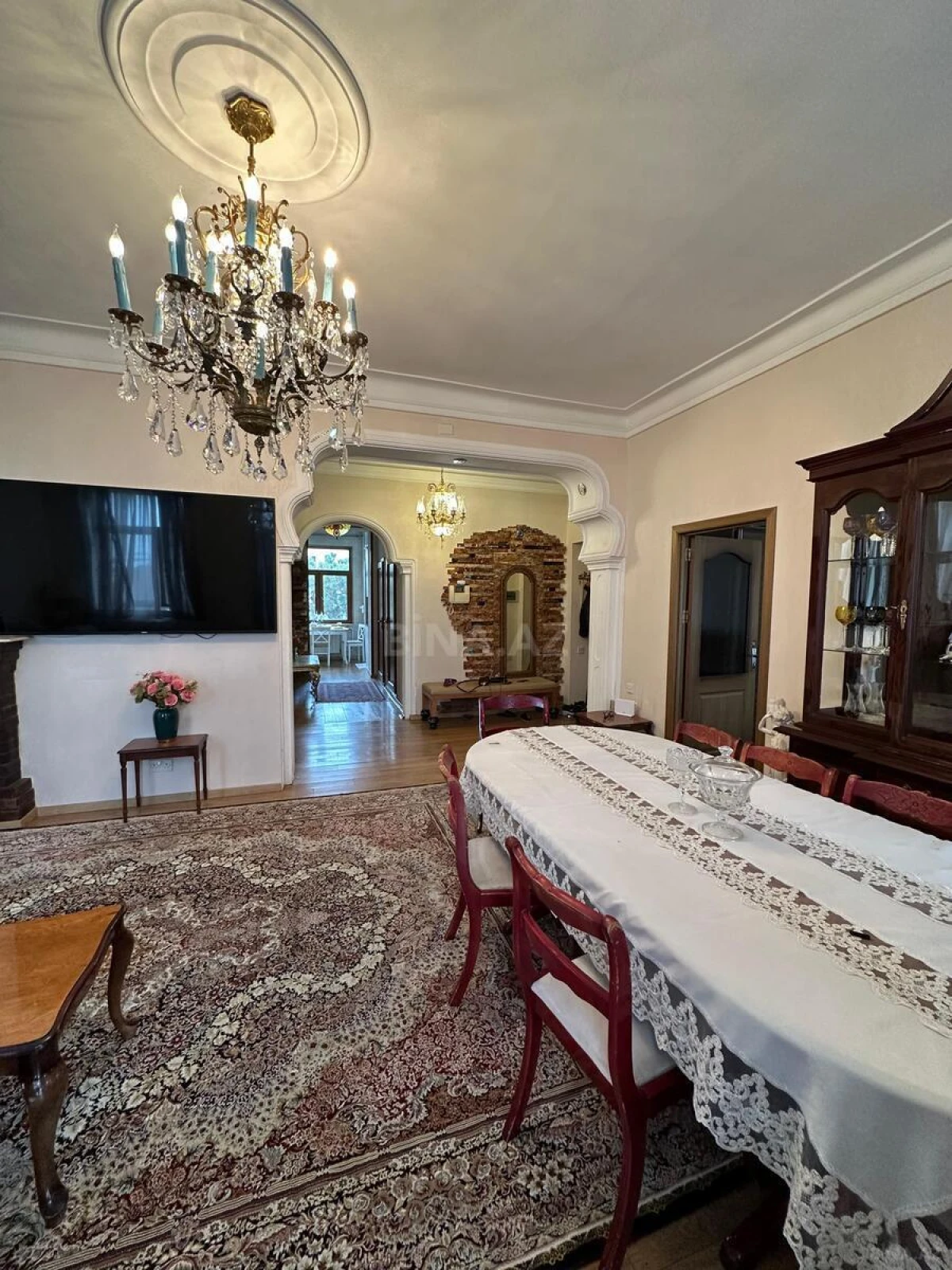 Satılır 3 otaqlı mənzil 110 m²