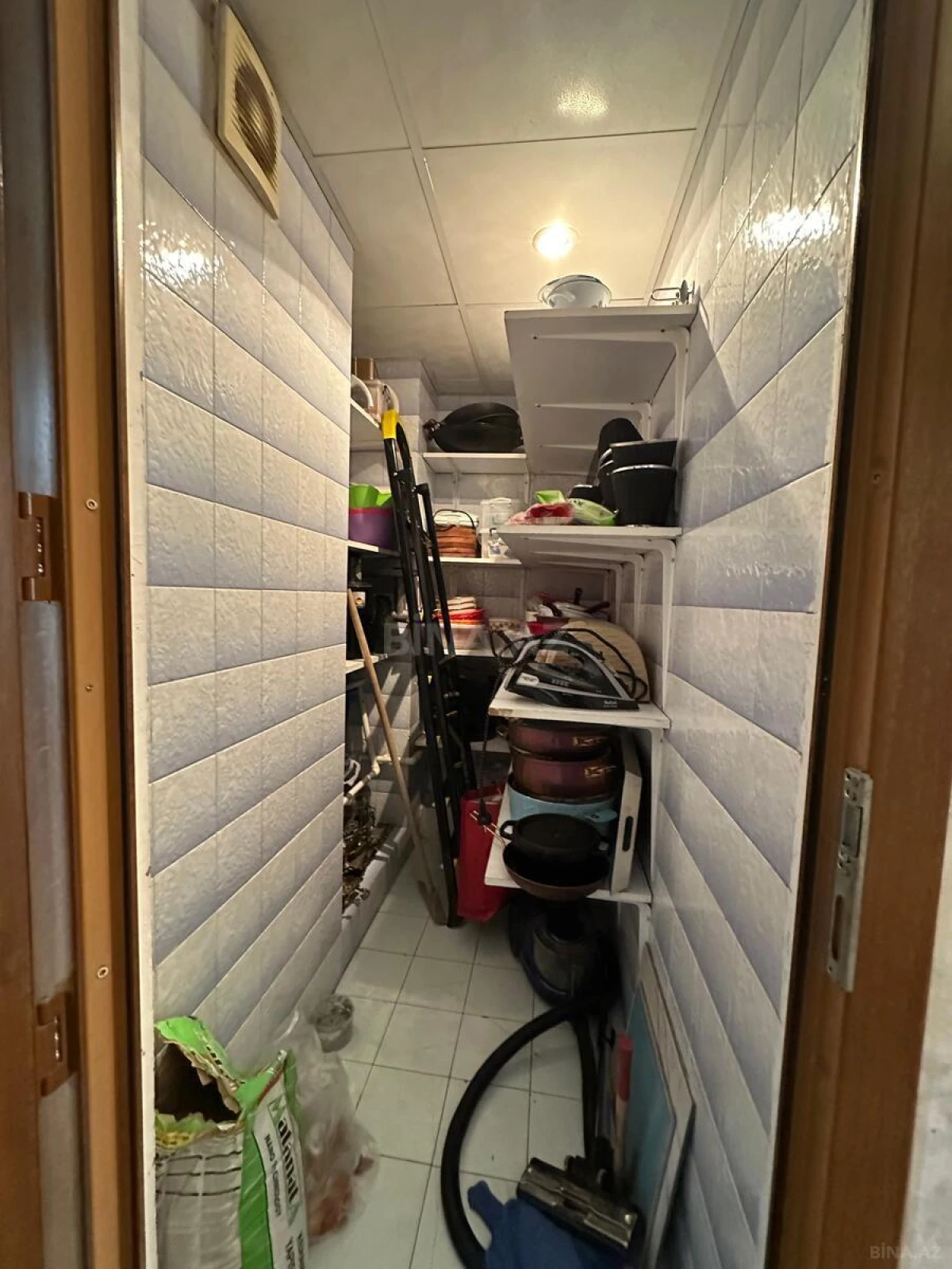 Satılır 3 otaqlı mənzil 110 m²