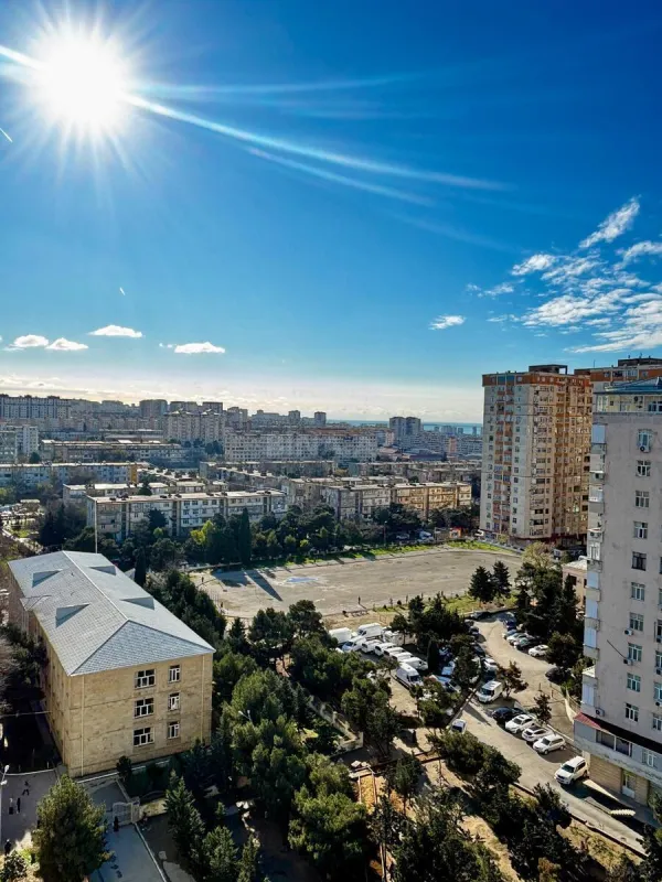 Satılır 2 otaqlı mənzil 72 m²