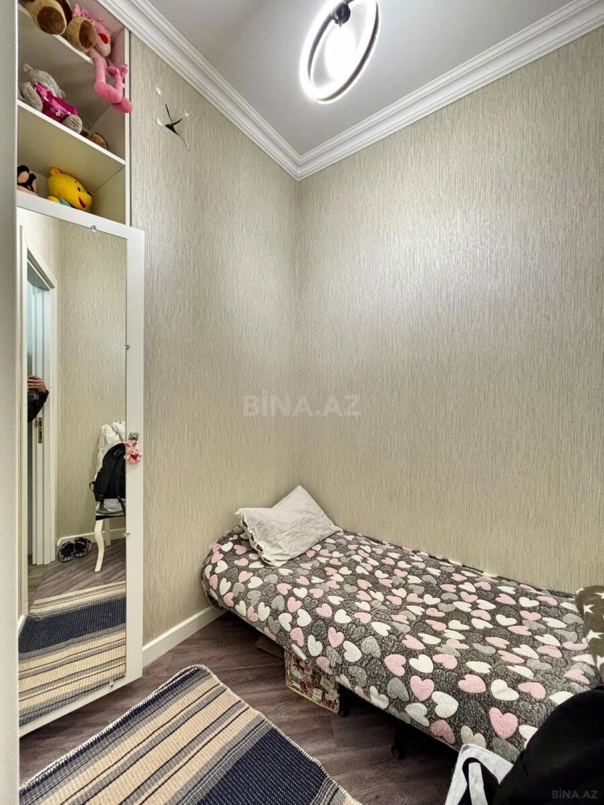 Satılır 2 otaqlı mənzil 72 m²