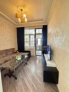 Satılır 2 otaqlı mənzil 72 m² — Bakı, Qaraçuxur 2 otaq 72.00 m²